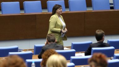 Оттеглете бюджета днес той е вече неадекватен той е правен