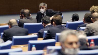 Депутатите окончателно одобриха промените в Закона за данъка върху добавената