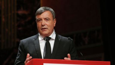 61 годишният издател и бизнесмен Васил Мирчев загуби битката с COVID 19