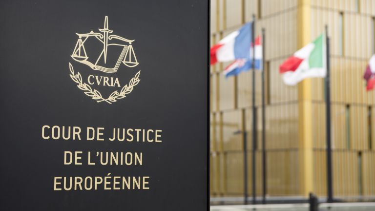 ВАС пита съда в Люксембург за теча на лични данни от НАП
