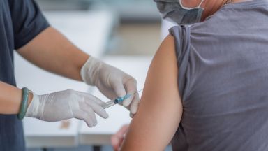 От 1 януари доставките на ваксини срещу COVID 19 да