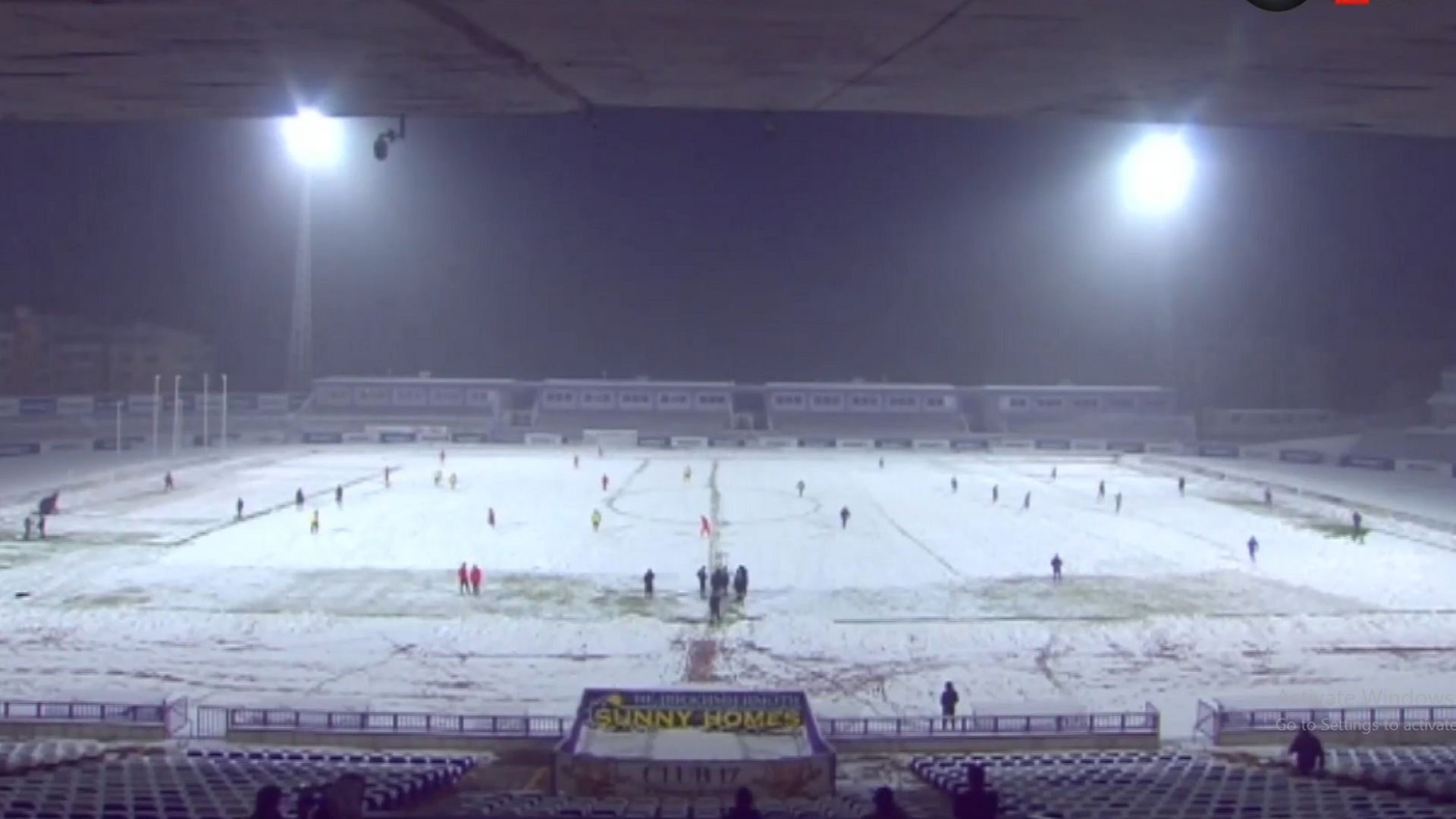 Отложиха пореден мач в Първа лига, но този път заради снега