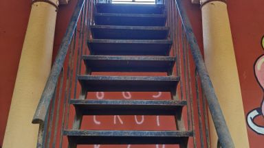 Актуализиране на таксите и цените на услугите които предлагат общинските