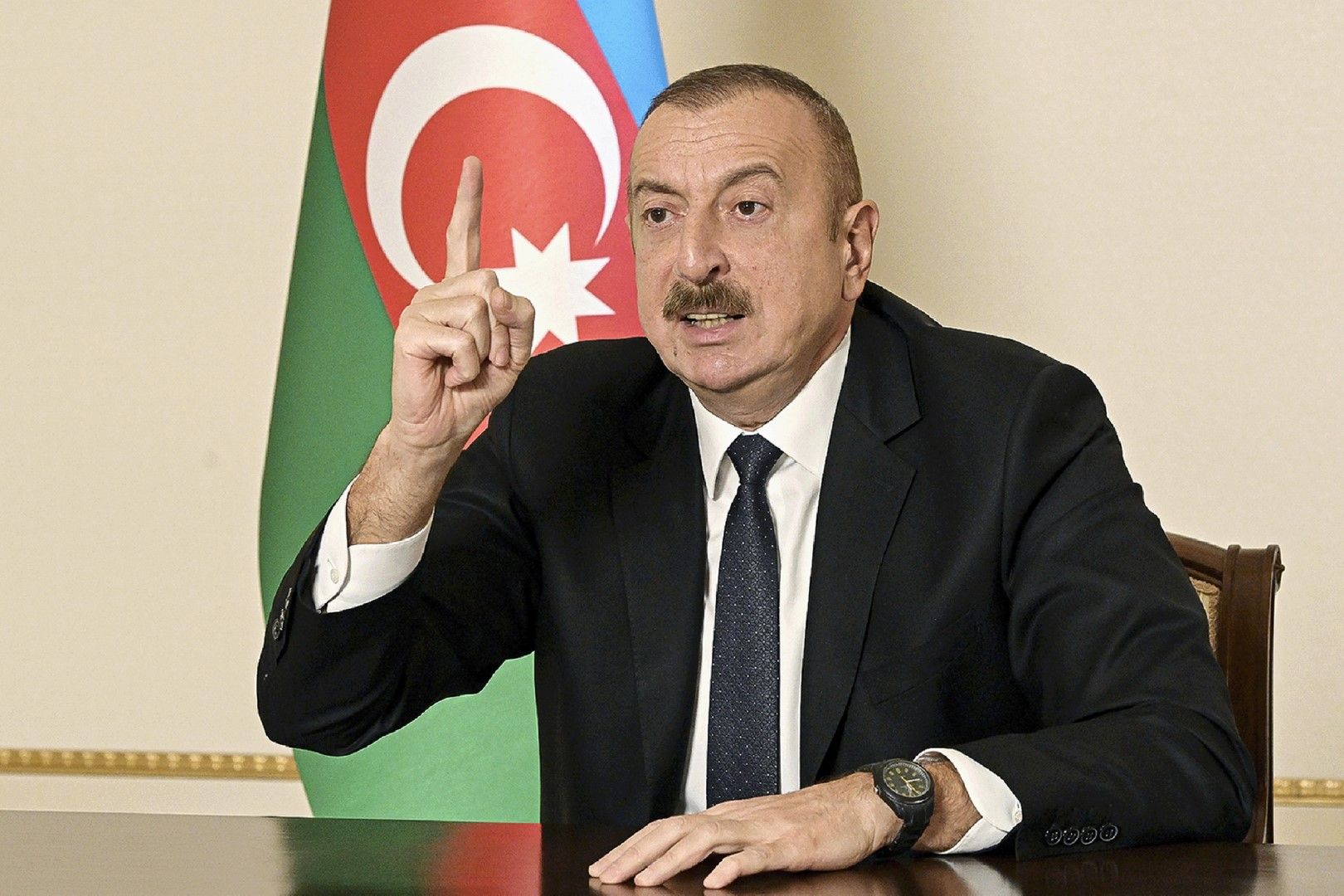 Илхам Алиев вече на няколко пъти посочва края на декември като краен срок за пускането на газ и по ТАП