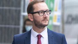 Помощник-готвач в Бъкингамския дворец си призна за кражби на стойност $135 хил.