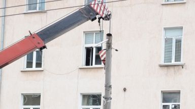 Блокиран в дома си в продължение на много години жител