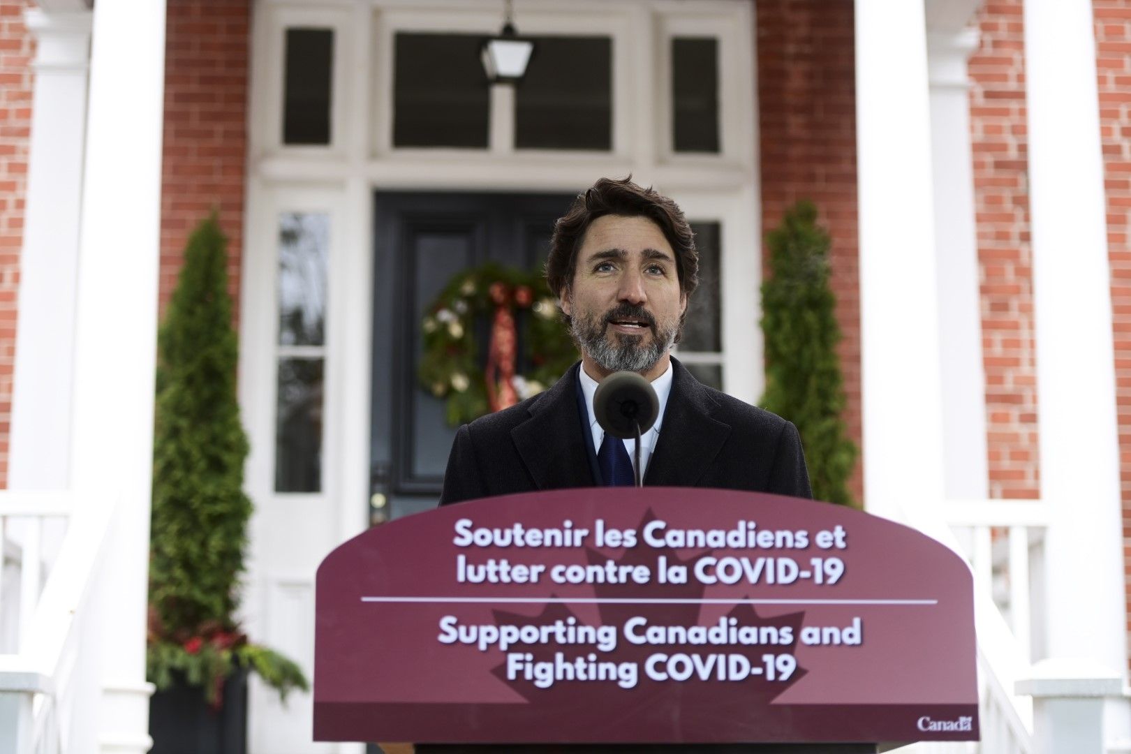 Премиерът на Канада Джъстин Трюдо говори на пресконференция в Отава за мерките срещу Ковид-19, 1 декември 2020