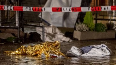 Премиерът на провинция Райнланд Пфалц Малу Драйер съобщи че сред убитите