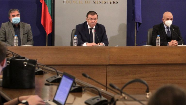 Ако при втората вълна на коронавируса у нас през есента