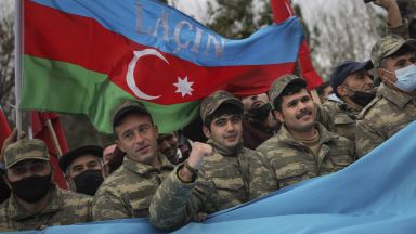 Руският президент Владимир Путин приветства днес куража на арменския министър председател