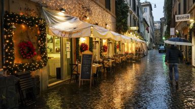 Италианците няма да могат да присъстват на църковна литургия в