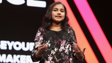 Изобретателка на 15 години която беше избрана за първото Дете