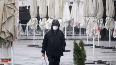 2037 са потвърдените вирусоносители към 00 00 часа на 6 декември