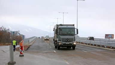 Премиерът Бойко Борисов инспектира днес ремонта на отсечка от Софийския