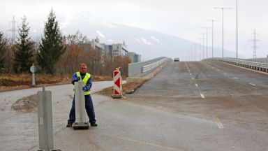 На 14 март неделя за три часа от 7 00