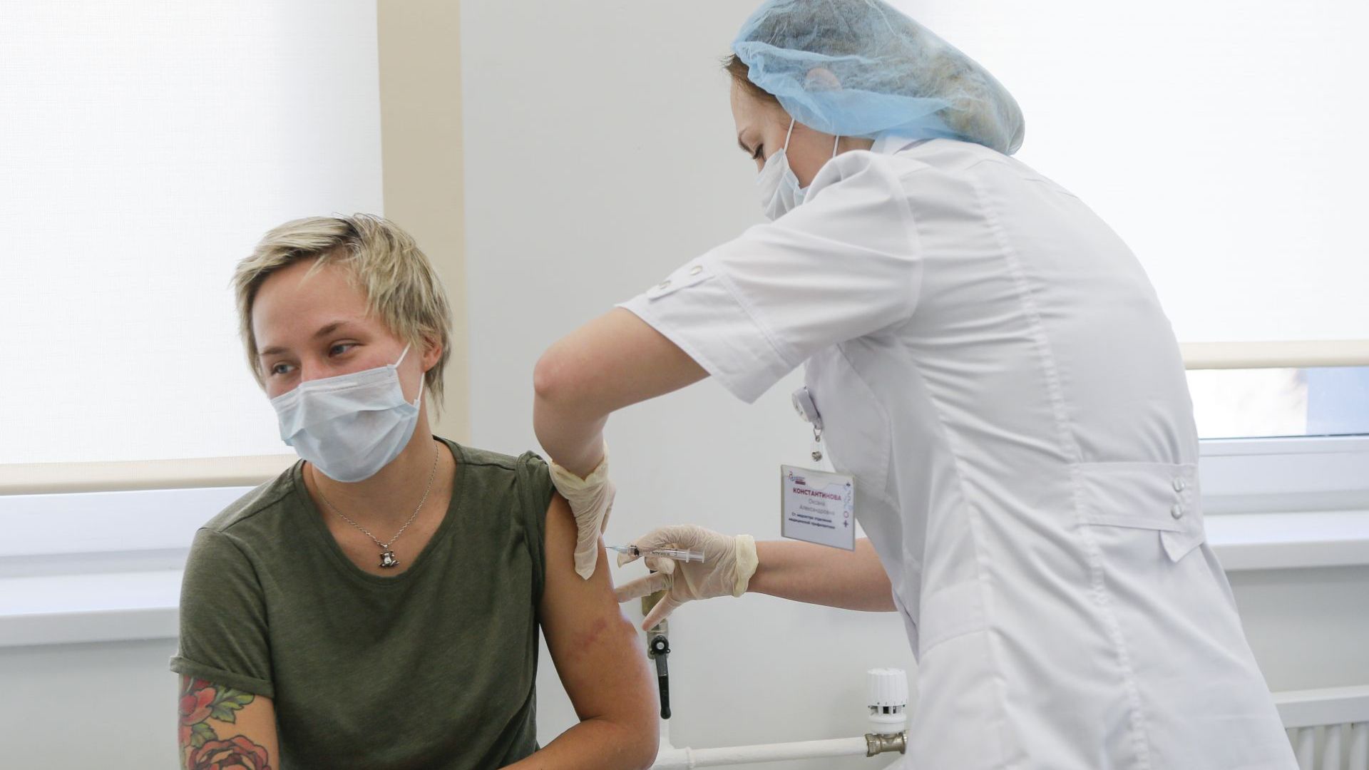 Близо 2000 души се ваксинираха срещу COVID-19 в Москва за два дни