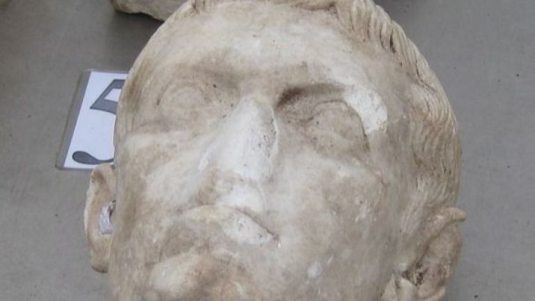 Спряха незаконен износ на антики през Дунав мост 2, а