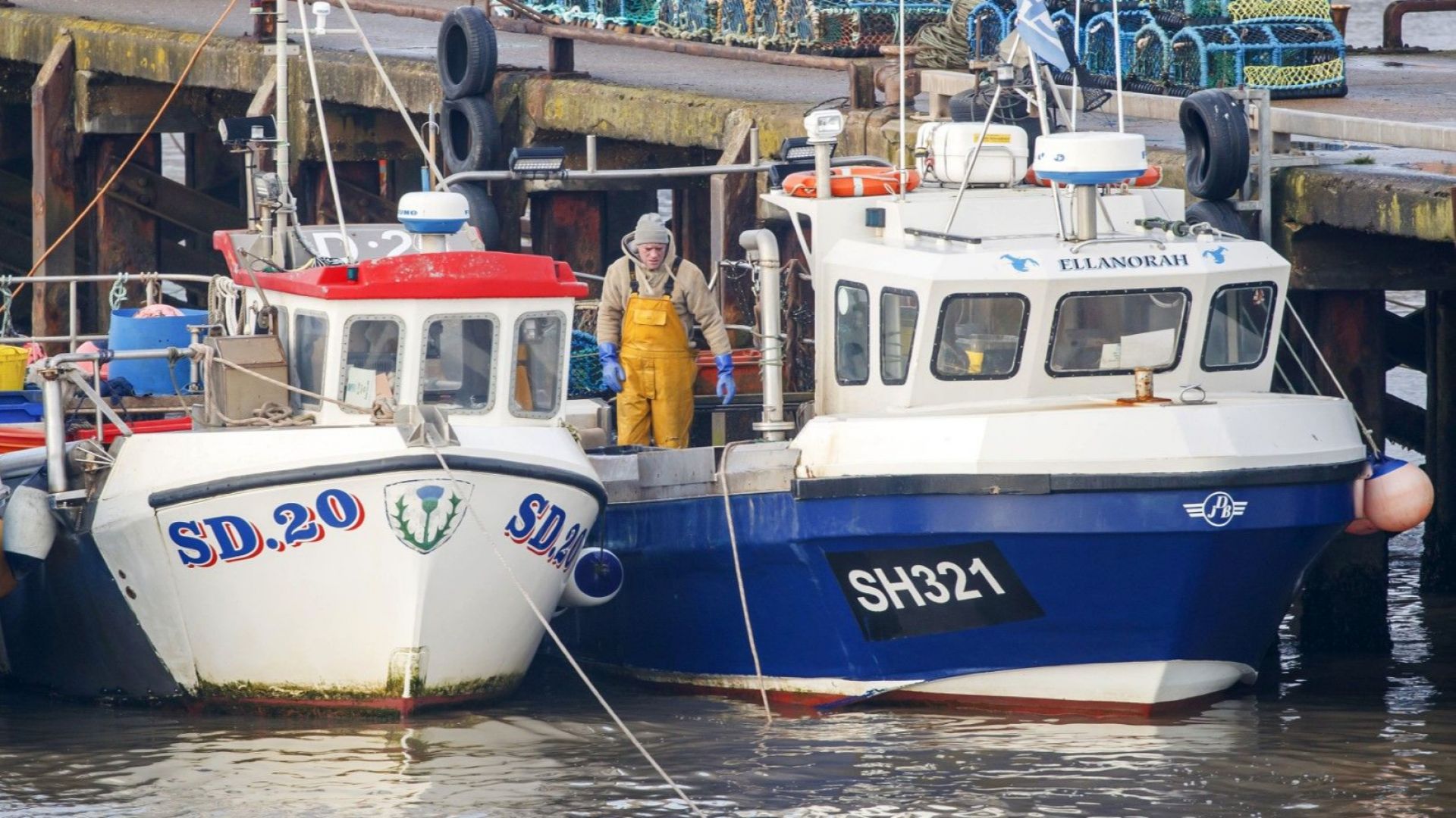 Лондон с ултиматум: Париж да оттегли до 48 часа исканията си по спора за риболова