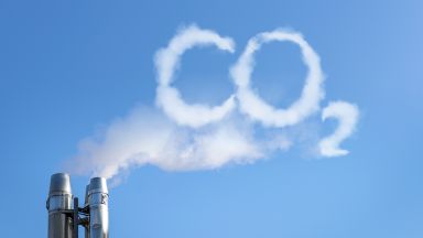 Учени от МТИ и Харвард разработват директно преобразуване на СО2 в гориво