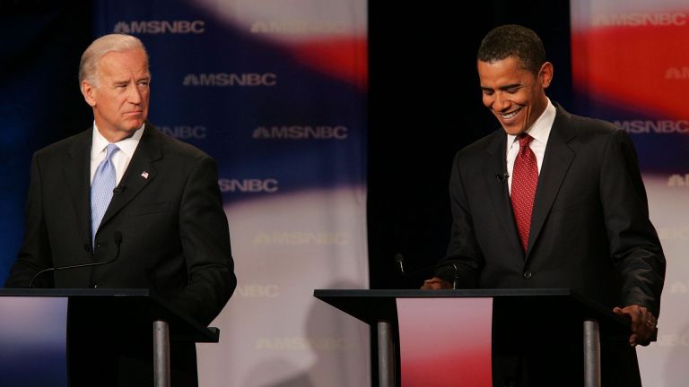 Избраният за президент на САЩ Джо Байдън събира старата тайфа.