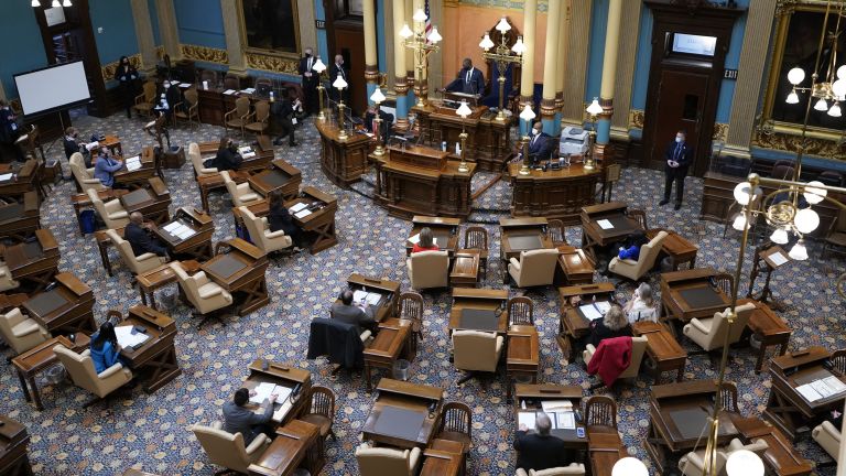 Избирателната колегия приключи гласуването и утвърди победата на Джо Байдън