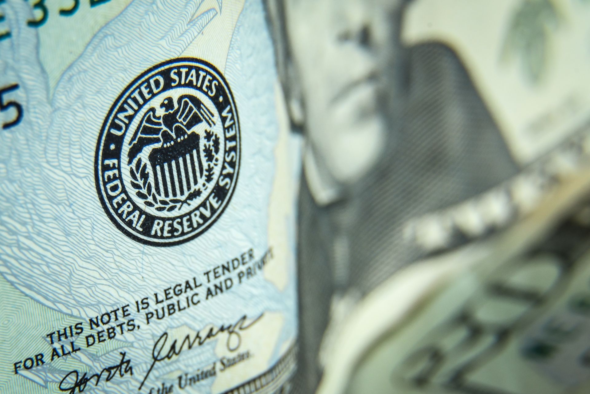 В следващите дни Фед ще обсъди следващия си ход за паричната политика на САЩ