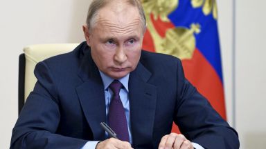 Руският президент Владимир Путин подписа днес серия от новоприети от