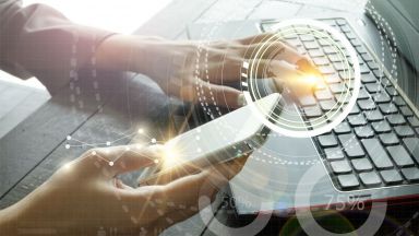 Смяната на адресна регистрация чрез телефон с камера се тества