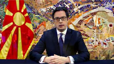 Правото да се идентифицираме като македонци които говорят македонски език