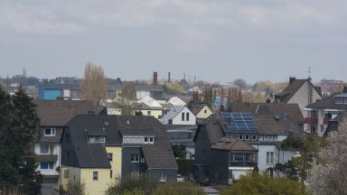 Аз съм от Пловдив казва Фейми Сюлейманов млад мъж на