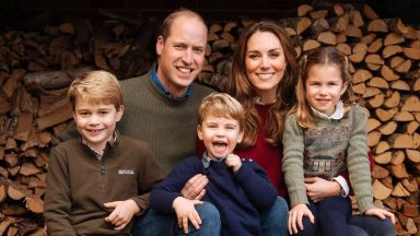 Вижте коледната картичка за 2020 на Кейт и Уилям с трите им деца 