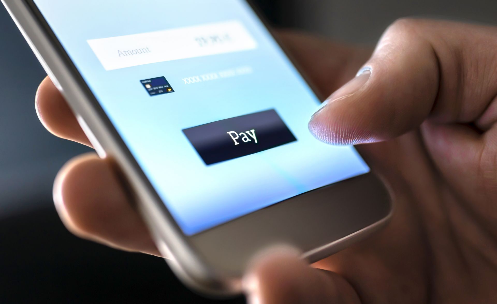 От 2018 година Google пуска системата за разплащания Google Pay