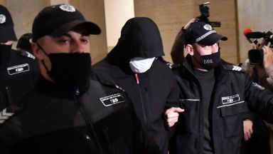 В деня в който внесоха обвинителния акт за катастрофата причинала