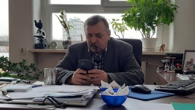 Директорът на Националния център по заразни и паразитни болести проф