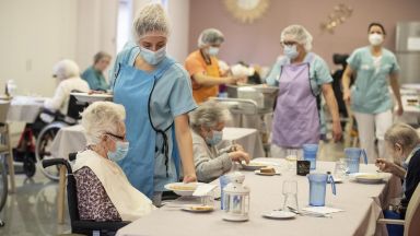 Френските власти се притесняват за сигурността на ваксините при транспортирането