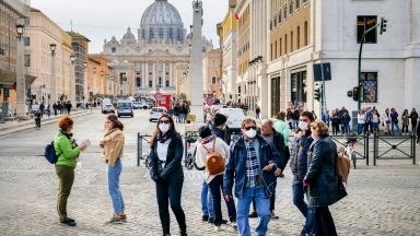 Италия възстановява 10% от сумите при покупки с карта