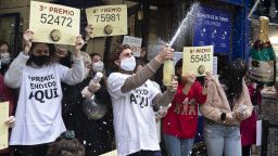 Двувековната коледна лотария "Ел Гордо" раздаде 2,4 милиарда евро