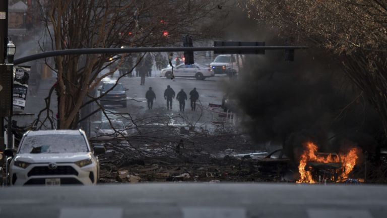Взрив избухна днес в центъра на американския град Нeшвил, при