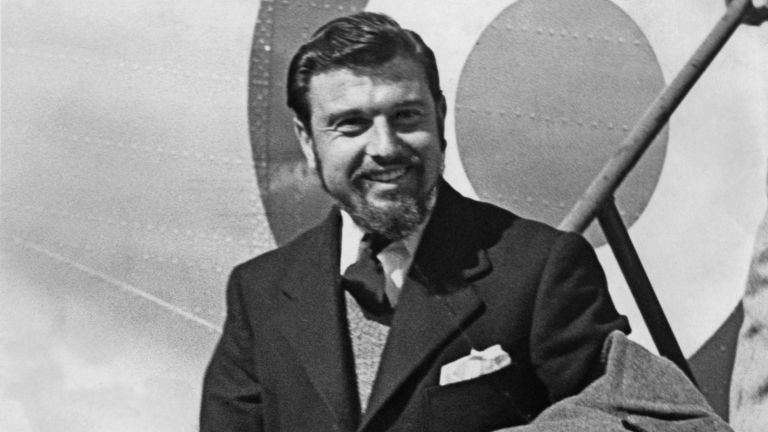 Русия съобщи за смъртта на легендарния разузнавач Джордж Блейк, преминал