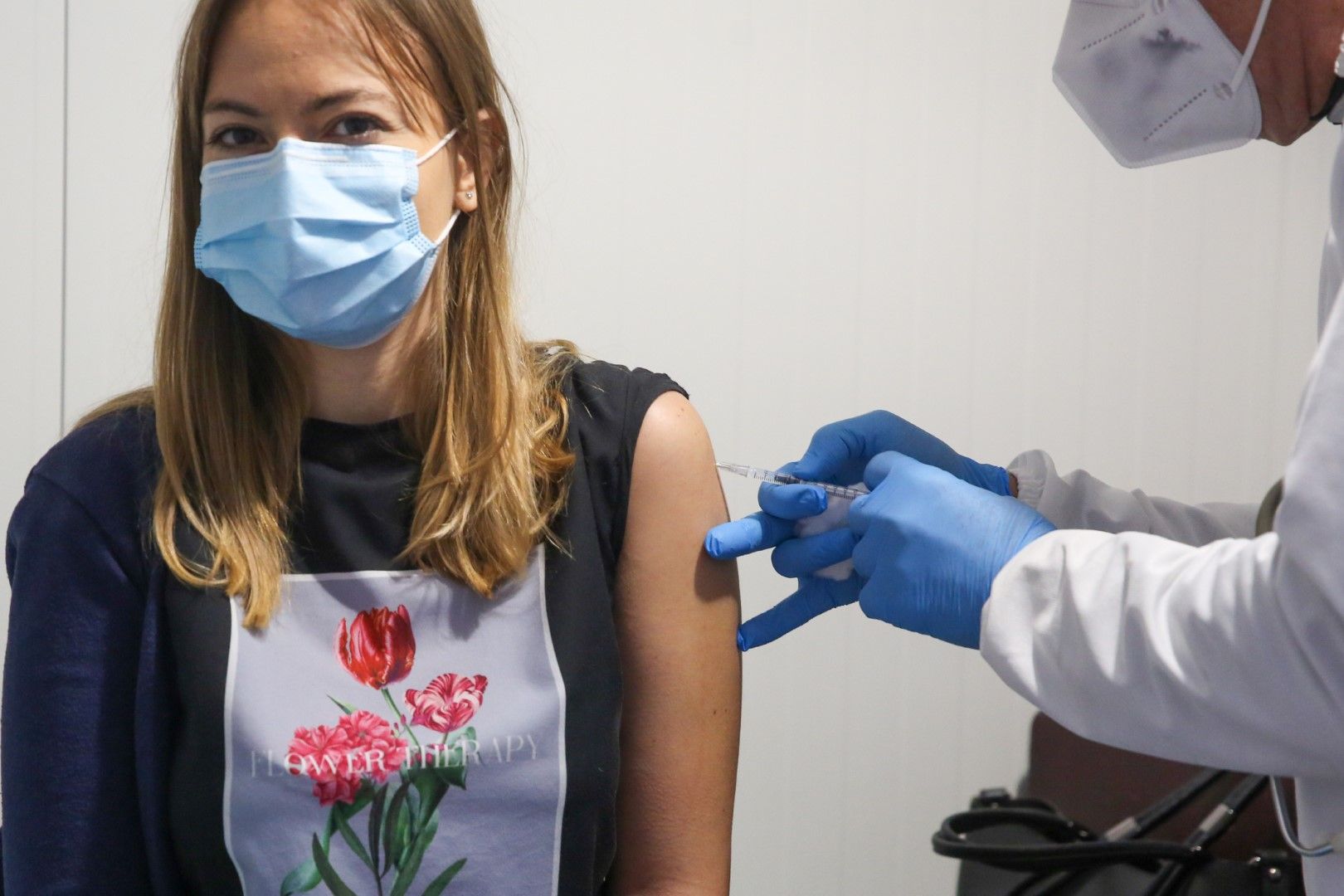 28 декември 2020. В Александровска болница започна ваксинирането на лекари, медицински сестри и санитари, работещи на първа линия в борбата с Covid-19