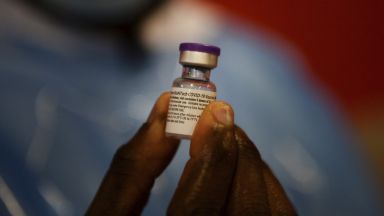 Фармацевтичният гигант Пфайзер ще подаде документи с молба за одобрение