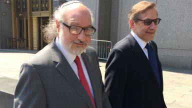 На 30 декември 2020 година целият свят видя кадри от