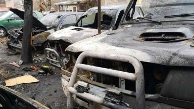 Осем автомобила горяха тази нощ в благоевградския квартал Еленово предава