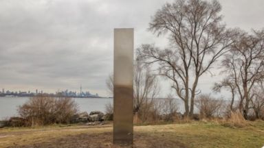 Мистерията продължава - появи се още един загадъчен монолит