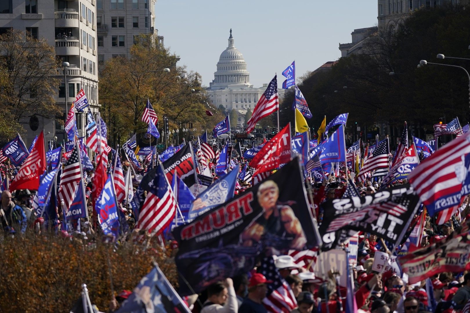 Архивна снимка от протест на поддръжници на Доналд Тръмп във Вашингтон, направена на 14 ноември