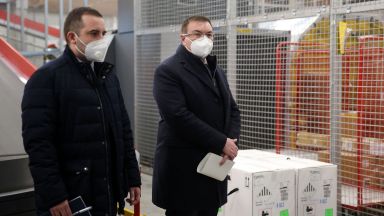 2.5 милиона българи може да бъдат ваксинирани до лятото