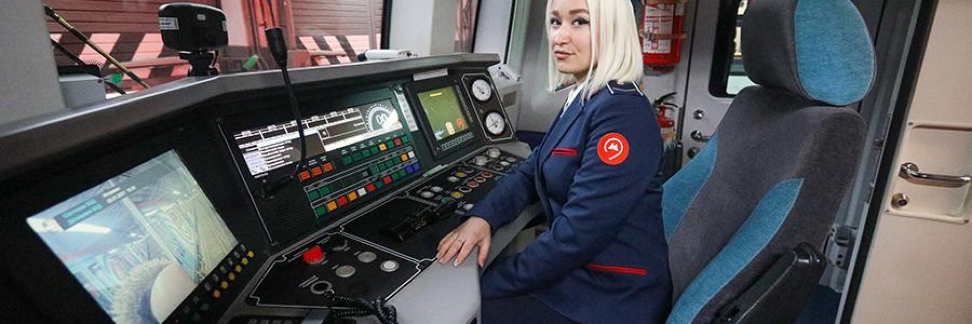 Първите от 40 г. жени машинисти отидоха на работа в московското метро (видео)