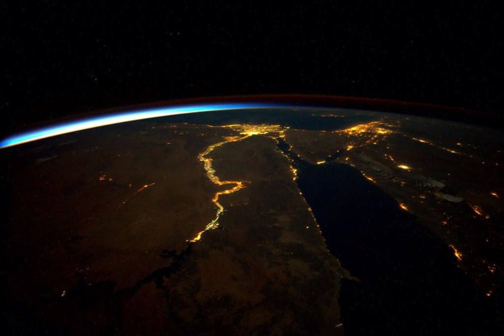 Река Нил през нощта