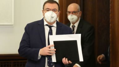 Министърът на здравеопазването проф Костадин Ангелов е разпоредил незабавна проверка