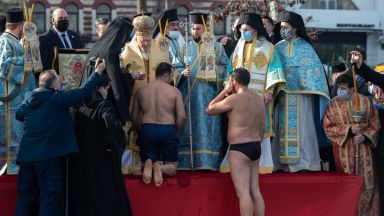 Руският патриарх: Превръщането на "Св. София" в джамия е Божие наказание срещу Вартоломей